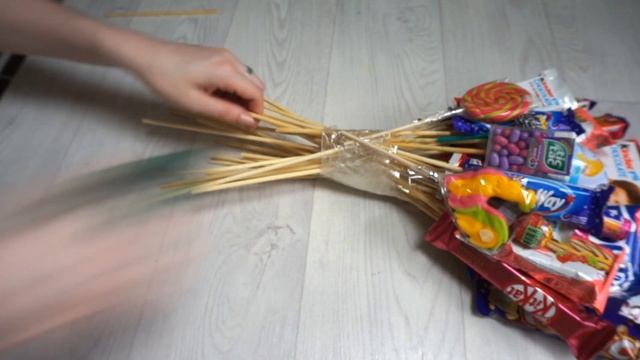 ? DIY/ БУКЕТ ДЛЯ РЕБЕНКА ?/ СВОИМИ РУКАМИ смотреть онлайн