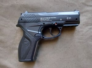 Пневматический пистолет Borner C11. Обзор и отстрел по мишени.