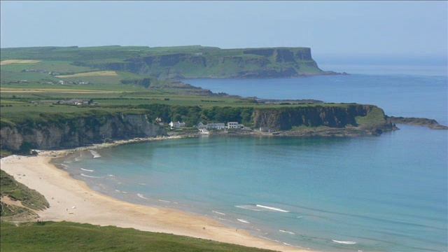 LANDSCAPES OF NORTHERN IRELAND смотреть онлайн
