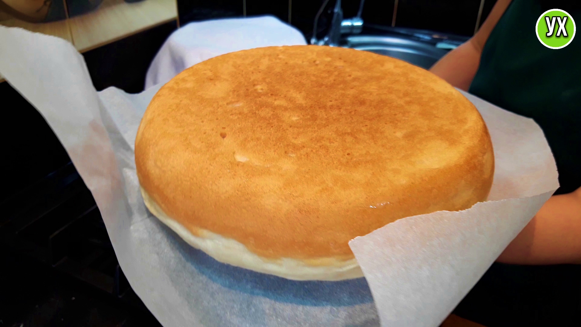 Домашний хлеб НА СКОВОРОДЕ: такой не купить в магазине и в духовке не испечь. НЕ КРОШИТСЯ! смотреть онлайн