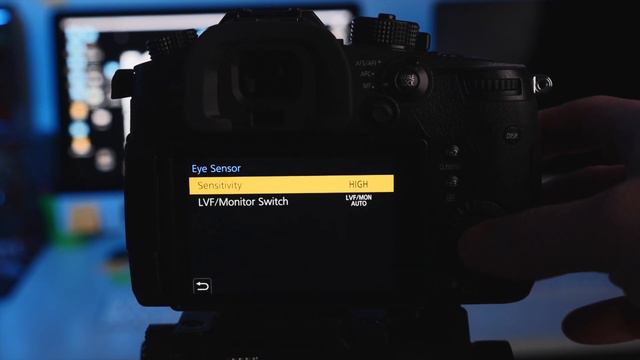 How To Fix Your Screen Going Black On Panasonic GH5! смотреть онлайн