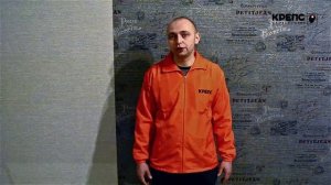 На натяжной потолок попала акриловая краска   чем стереть