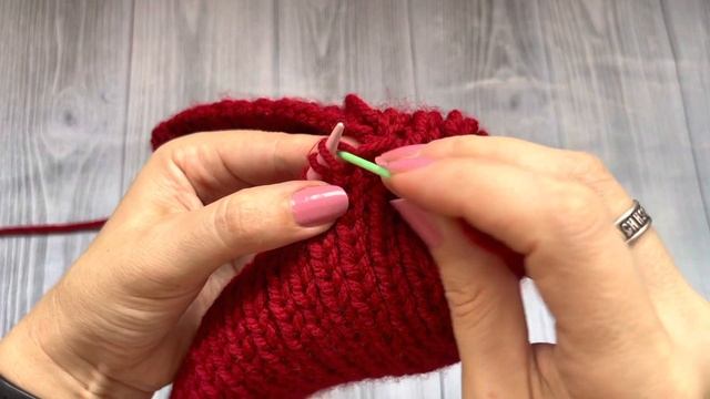 НЕЗАМЕТНЫЙ ШОВ ДЛЯ РЕЗИНКИ 1/1 ПО КРУГУ (для снуда, шапок, кругового вязания???) смотреть онлайн