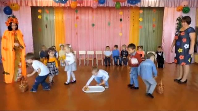 Осенний утренник 2 младшая группа смотреть онлайн