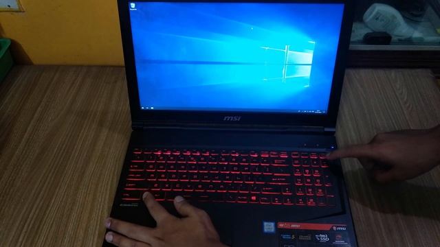 MSI GL63-8RD Core i7-8750H laptop unboxing смотреть онлайн