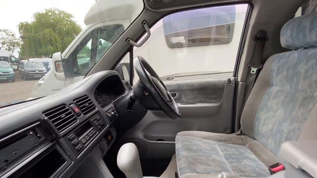 Mazda Bongo Friendee 1998 - Vintage camper смотреть онлайн