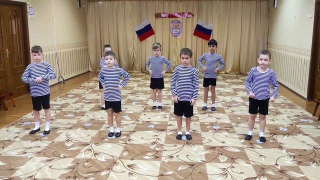 Танец "ЯБЛОЧКО"
Танец моряков к 23 февраля смотреть онлайн