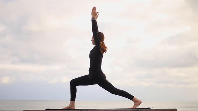 Total Body Yoga Workout (For Core Strength) смотреть онлайн