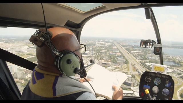 ORANDO PELA CIDADE DE ORLANDO E CLAMANDO PELOS ESTADOS UNIDOS - PASTOR CLOVIS BERNARDO смотреть онлайн