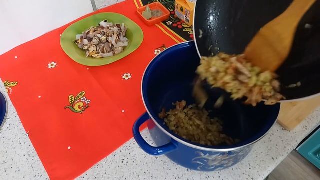 Чаудер - Американский сливочный СУП | Рецепт приготовления американского супа Чаудер смотреть онлайн