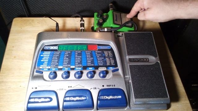 Digitech Rp300 review (with hidden Drop Tune feature) смотреть онлайн