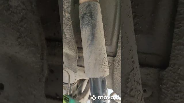 Замена задних амортизаторов, опор, отбойников, на автомобиле, Volkswagen Passat B7 седан Европа. смотреть онлайн