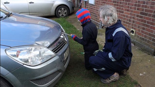 Vauxhall Astra H Bonnet release failure смотреть онлайн