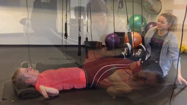 Rie Rasmussen Race Running mester смотреть онлайн