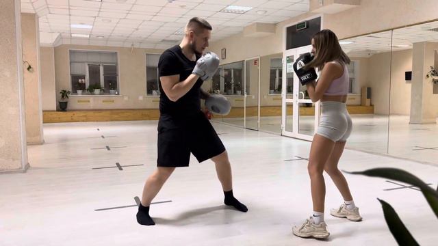 #boxer #boxing #boxingcoach #surgut #бокс #мма #padwork #surgut #боец #зарядка #спорт #мма смотреть онлайн