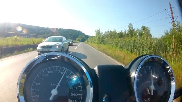 Honda HORNET 900 / CB900F - Short Distance Run - 210 Km/h смотреть онлайн