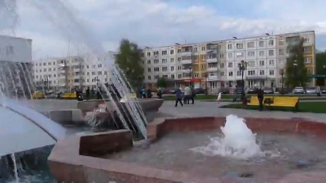 Фонтан в Белгороде - Fountain in Belgorod, Russia смотреть онлайн