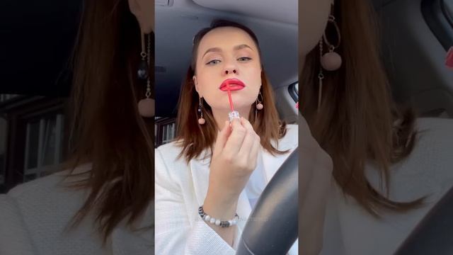 Помада блеск Sephora collection vinyl 09 addictive coral смотреть онлайн