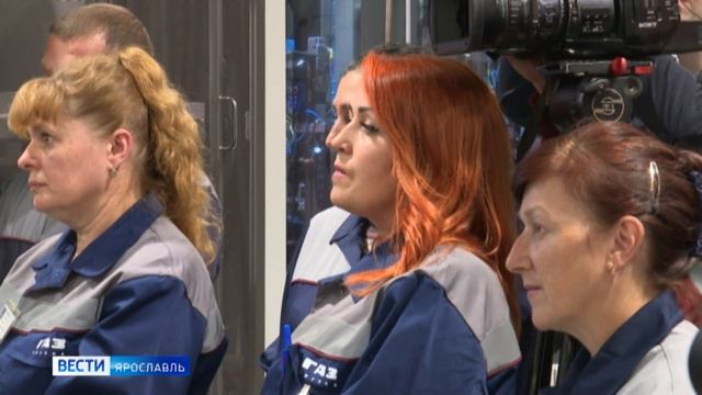 Глава региона с рабочим визитом посетил крупный завод в Ярославле смотреть онлайн