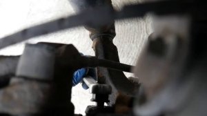 Сервис тормозной системы / регулировка ручного тормоза BMW X3 (кузов Е83) новые диски / колодки