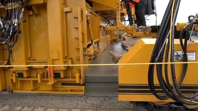 LAS MÁS INCREÍBLES MÁQUINAS DE CONSTRUCCIÓN DE CARRETERAS DEL MUNDO смотреть онлайн