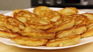 ПОСТНЫЕ ЯБЛОЧНЫЕ ОЛАДЬИ Без ДРОЖЖЕЙ/ Вкусный и Быстрый ПОСТНЫЙ ЗАВТРАК