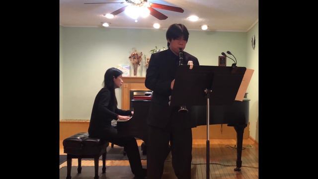 Brahms Sonata Op.120 # 2 for Clarinet & Piano 1st mov. (Allegro amabile) by Hong Cheng & Ju-Fen Lu. смотреть онлайн