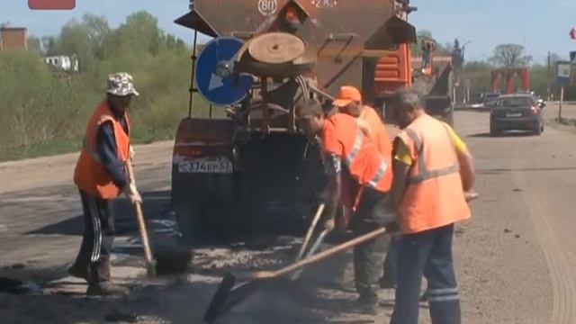 Ремонт федеральной трассы в Сольцах смотреть онлайн