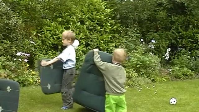 Holland 2005_2.mp4 смотреть онлайн