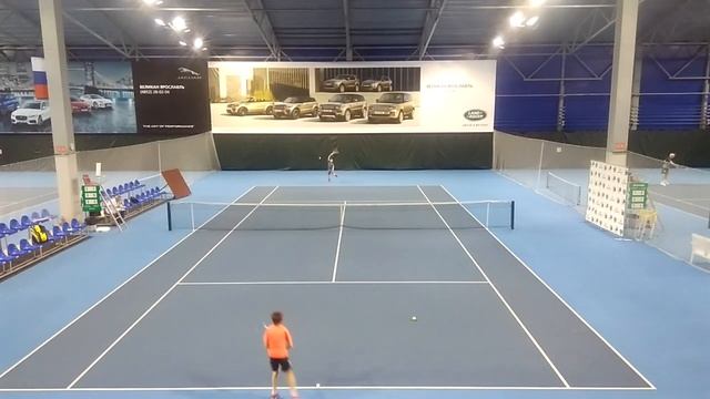 КУРЬЕЗНЫЙ МОМЕНТ НА ТУРНИРЕ ПО ТЕННИСУ смотреть онлайн