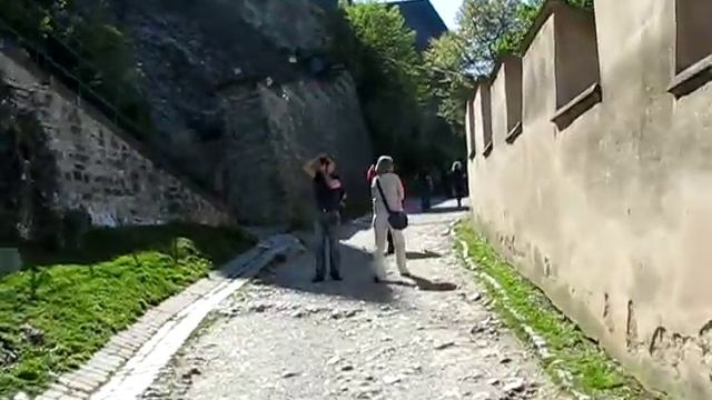 Замок Карлштейн в Чехии.AVI смотреть онлайн