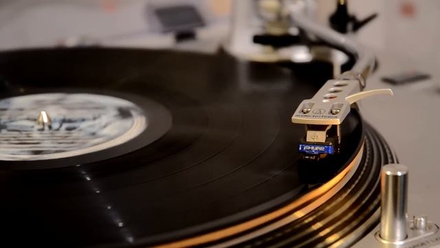 Chris Rea - Your Warm And Tender Love (vinyl) смотреть онлайн