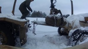 Урал лесовоз Сцепка с прицепом манипулятором Атлант С-90