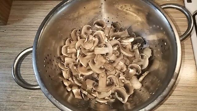 Салаты с Брусникой