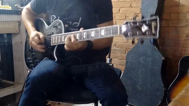 DECO FELIX GUITA - IMPROVISO FÁ (BLEND / BOMBAGS ) смотреть онлайн