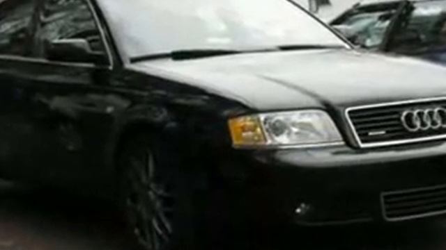 2002 Audi A6 4dr Sdn quattro AWD 6-spd Man 2.7T Sedan смотреть онлайн