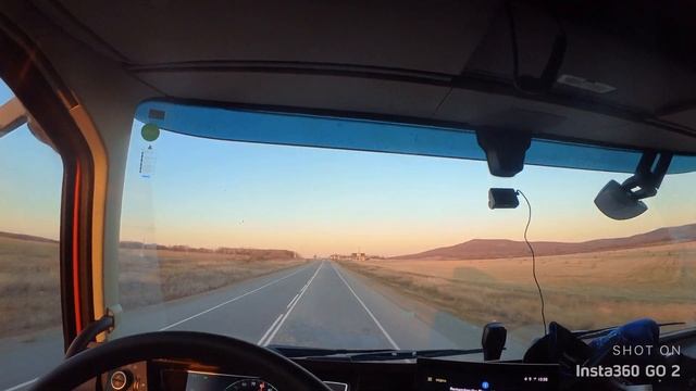 Приморские красоты ,едем 10000 км на VOLVO FH 540 смотреть онлайн