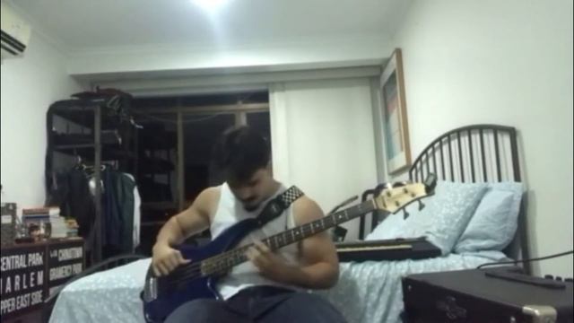 Audioslave - Drown me Slowly Bass Cover смотреть онлайн
