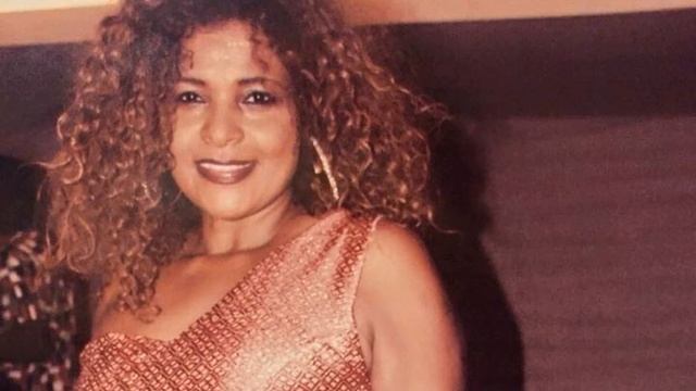 ሐመልማል አባተ ኪያ ኪያ። Hamelmal Abate Kiya Kiya смотреть онлайн