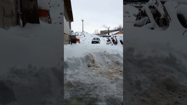 Ока так то снегоход))) смотреть онлайн