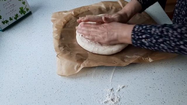 Fladenbrot Rezept luftig und fluffig / Лепёшка турецкая, пышная и мягкая смотреть онлайн