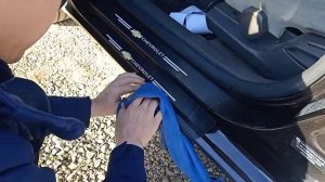 карбон наклейки на пороги и бамперон наклейки на пороги и бампер