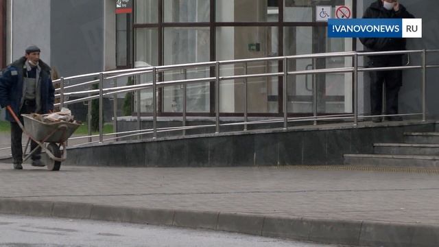 У ивановской ж/д вокзала снесли ларьки смотреть онлайн