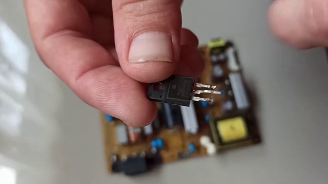 РЕМОНТ ТЕЛЕВИЗОРА LG LED 32LN541U смотреть онлайн