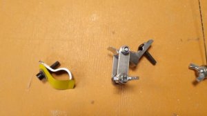 Быстрозажимное крепление пилки для лобзикового станка