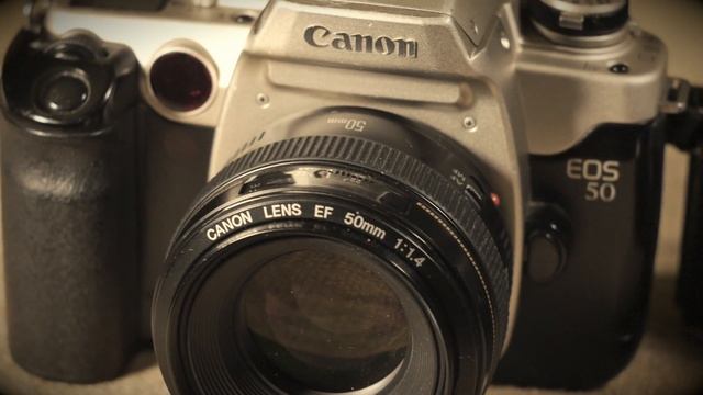 Что выбрать? Canon, Pentax или Nikon. 18 выпуск. Учимся работать с плёнкой. смотреть онлайн