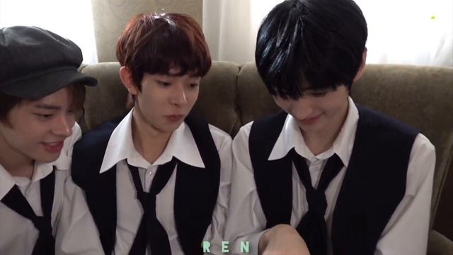 (ОЗВУЧКА BY REN) [EN-TER key] Какие животные похожи на нас? Which Animals Look Like Us? -ENHYPEN смотреть онлайн