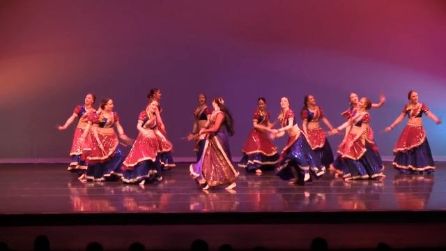 Nagada Sang Dhol | Indian Dance Group Mayuri, Petrozavodsk, Russia смотреть онлайн