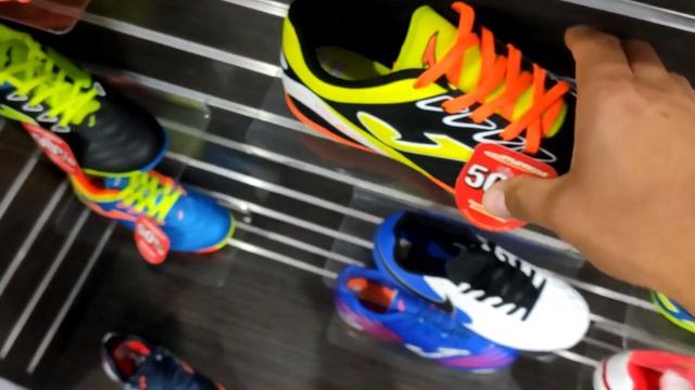 Encontramos oferta del 50% en Zapatos de futbol (Tachones) para niños marca Joma en Tienda Atletico смотреть онлайн