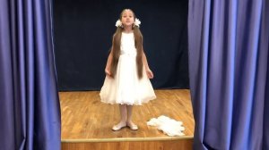 Стихотворение «У меня сегодня драма». Автор Елена Евсеева. Читает Карина Микрюкова